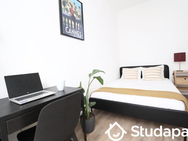 Chambre dans une colocation de 10m2