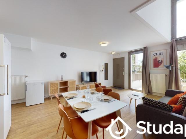 Chambre dans une colocation de 10m2
