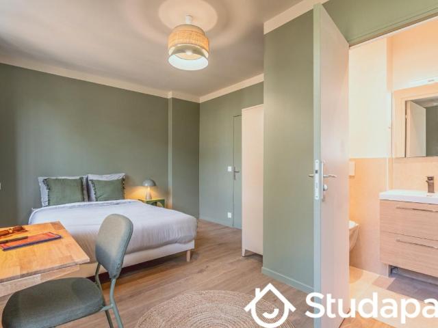 Chambre dans une colocation de 10m2