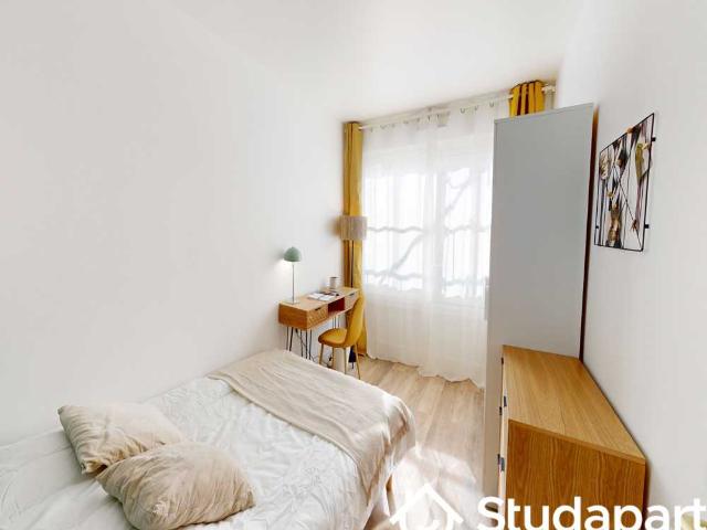 Chambre dans une colocation de 10m2