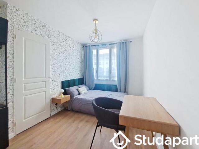 Chambre dans une colocation de 10m2