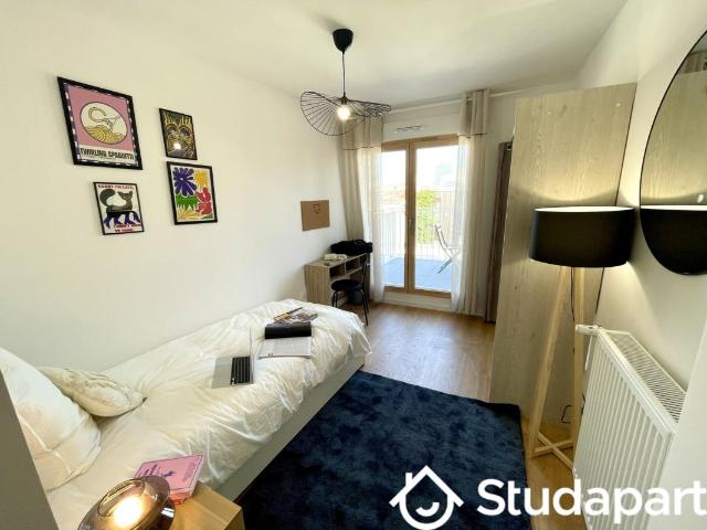 Chambre dans une colocation de 10m2