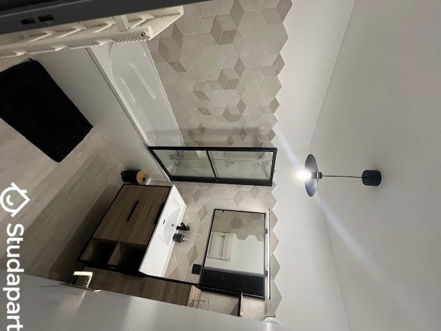 Chambre dans une colocation de 10m2