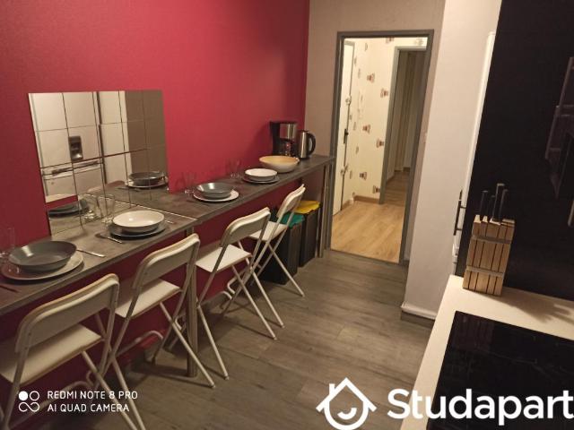 Chambre dans une colocation de 11m2