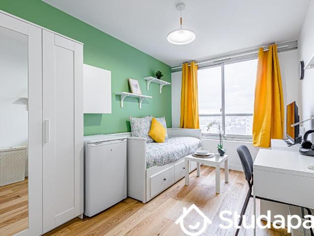 Chambre dans une colocation de 10m2