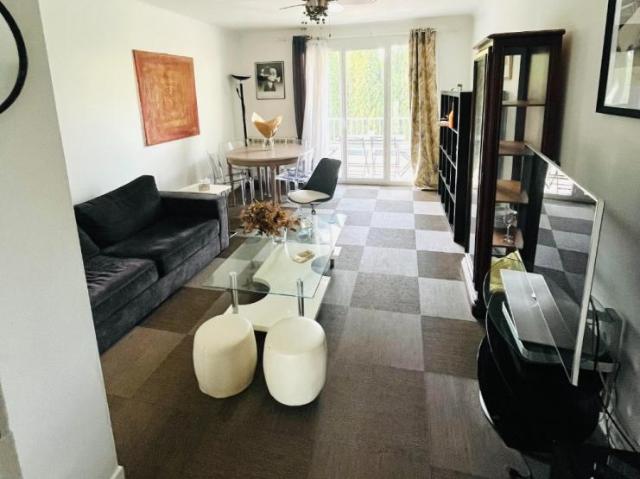 Chambre dans une colocation de 10m2