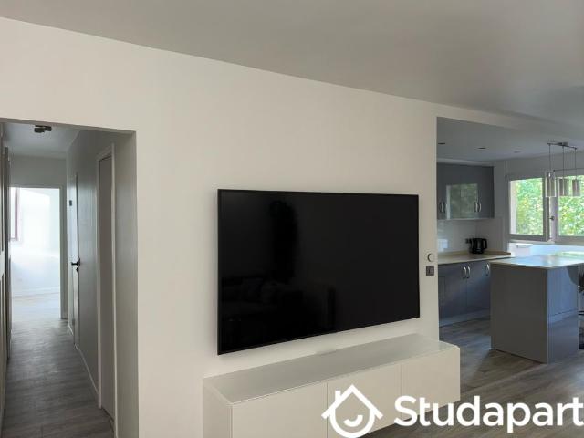 Chambre dans une colocation de 10m2