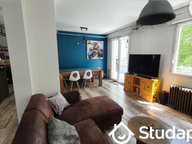 Chambre dans une colocation de 10m2
