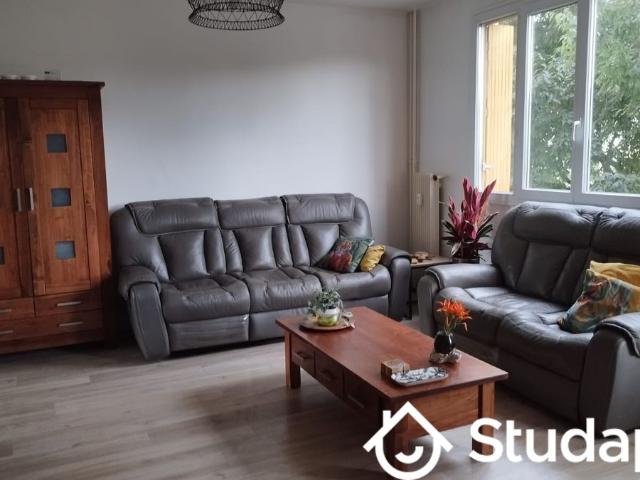 Chambre dans une colocation de 10m2