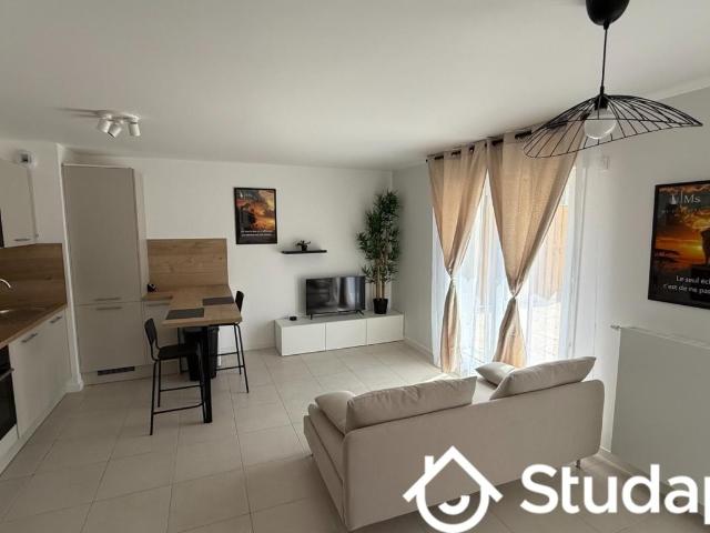Chambre dans une colocation de 10m2