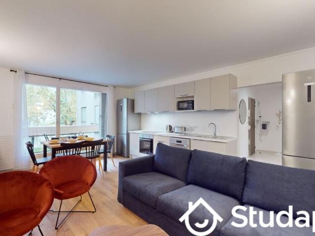 Chambre dans une colocation de 10m2