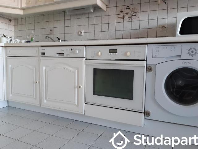 Chambre dans une colocation de 10m2