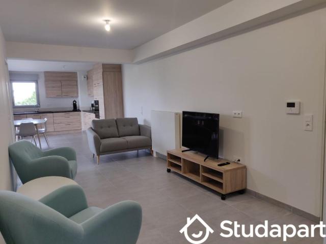 Chambre dans une colocation de 10m2