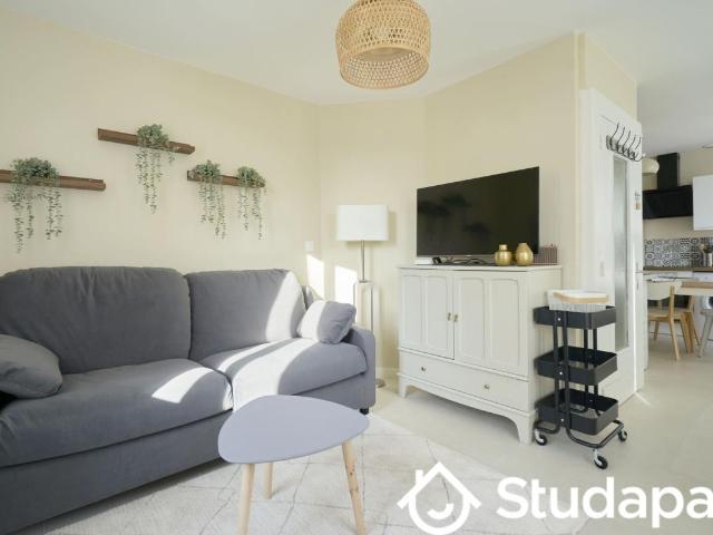 Chambre dans une colocation de 10m2