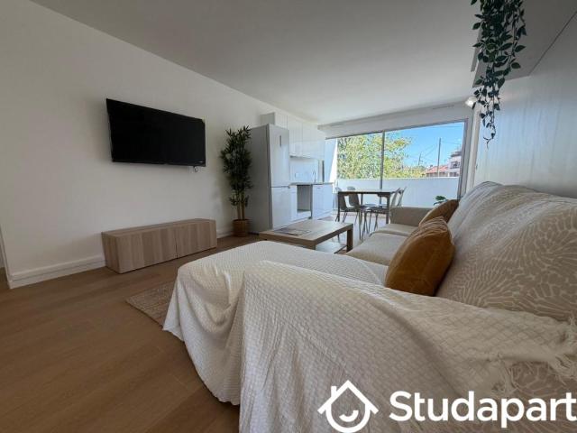 Chambre dans une colocation de 10m2