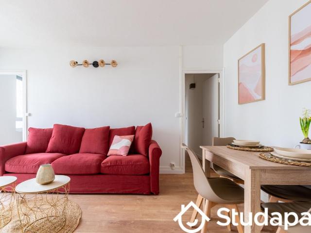 Chambre dans une colocation de 10m2