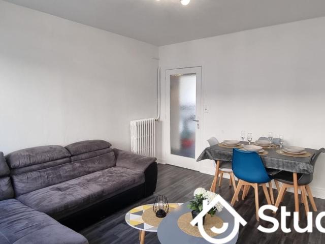 Chambre dans une colocation de 10m2
