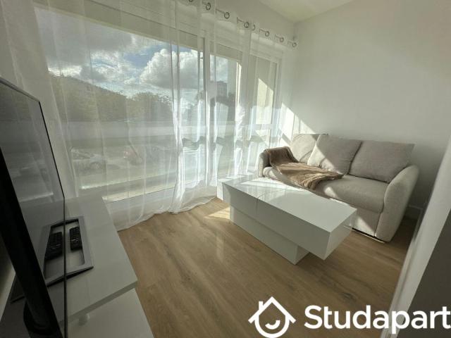 Chambre dans une colocation de 10m2