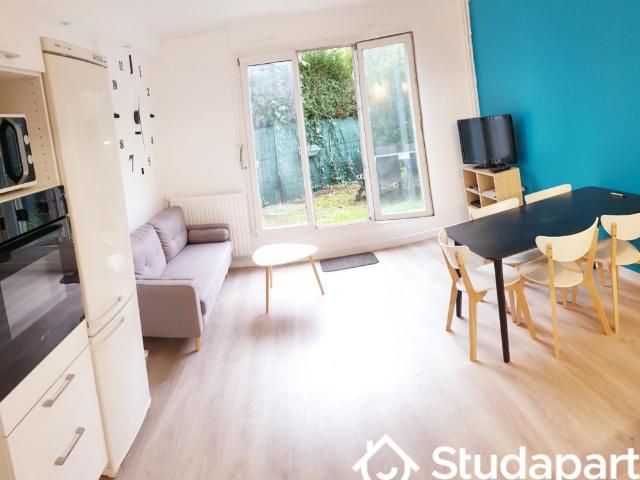 Chambre dans une colocation de 10m2