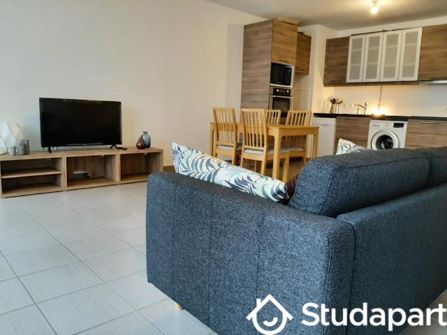 Chambre dans une colocation de 10m2