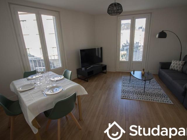 Chambre dans une colocation de 10m2