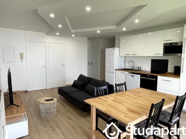 Chambre dans une colocation de 10m2