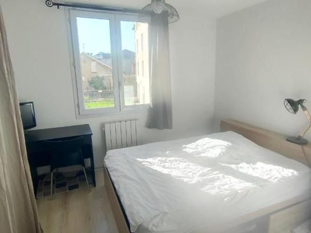 Chambre dans une colocation de 10m2