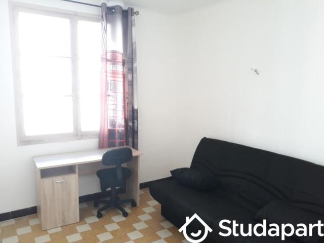 Chambre dans une colocation de 10m2
