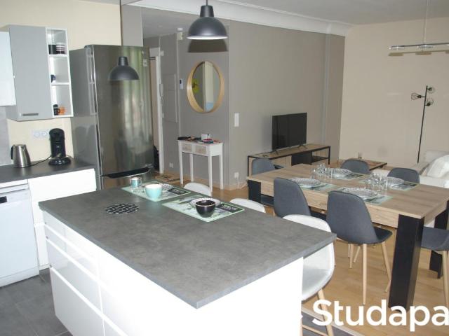 Chambre dans une colocation de 10m2