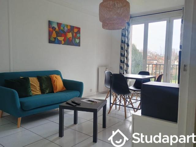 Chambre dans une colocation de 10m2