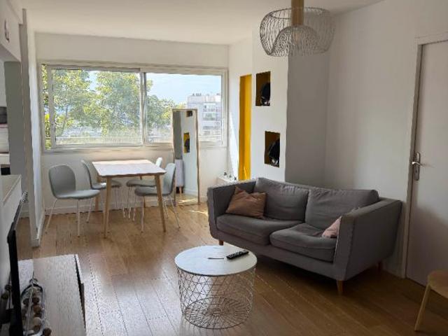 Chambre dans une colocation de 10m2