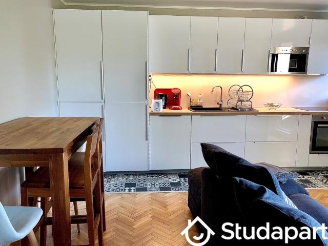 Chambre dans une colocation de 10m2