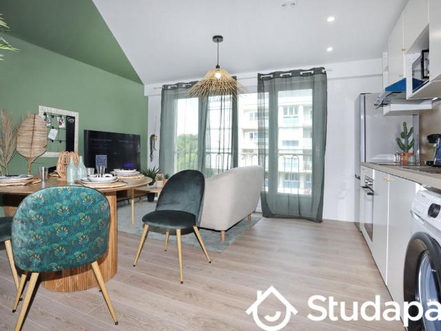 Chambre dans une colocation de 10m2