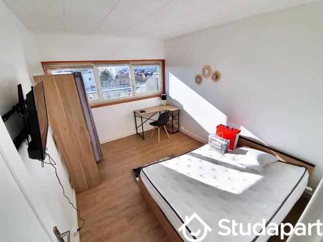 Chambre dans une colocation de 10m2