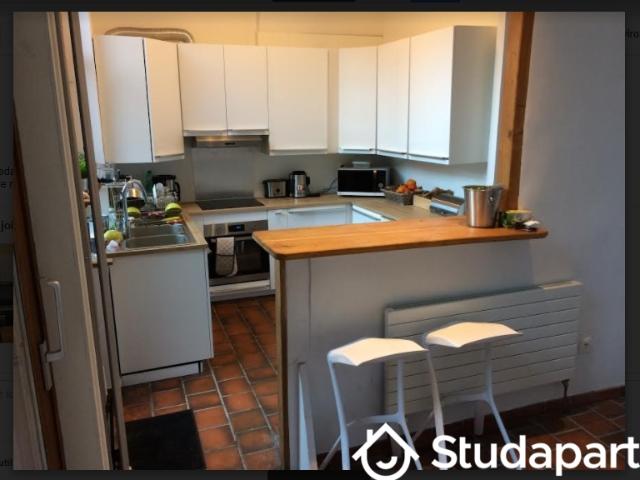 Chambre dans une colocation de 10m2