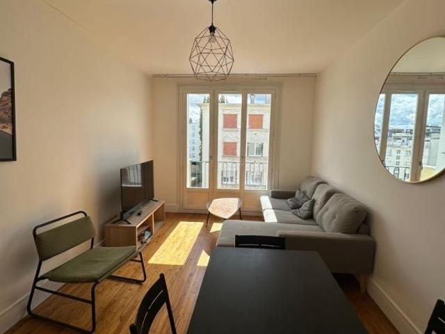 Chambre dans une colocation de 10m2