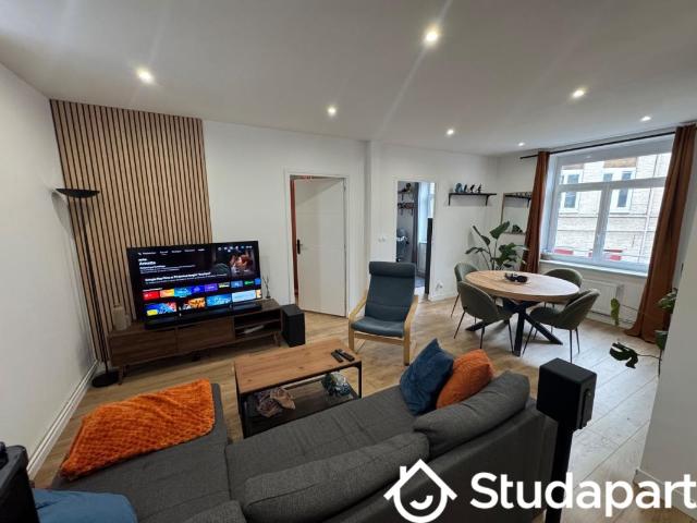 Chambre dans une colocation de 10m2