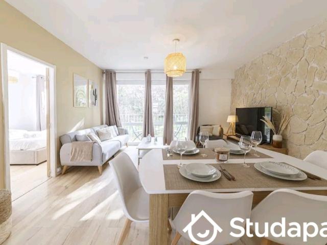 Chambre dans une colocation de 10m2