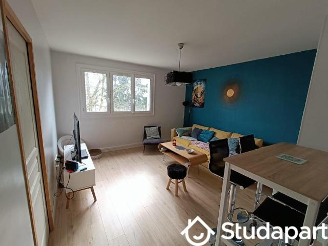 Chambre dans une colocation de 10m2