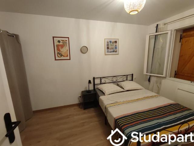 Chambre dans une colocation de 10m2