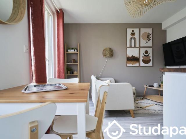 Chambre dans une colocation de 10m2