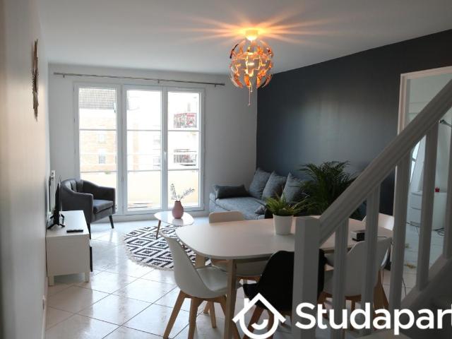 Chambre dans une colocation de 10m2