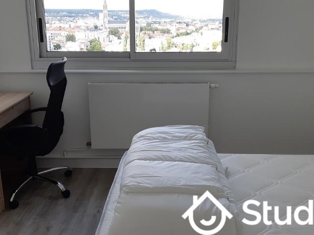 Chambre dans une colocation de 10m2