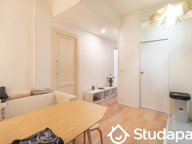 Chambre dans une colocation de 10m2