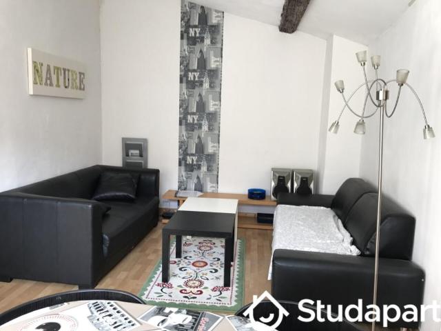 Chambre dans une colocation de 10m2