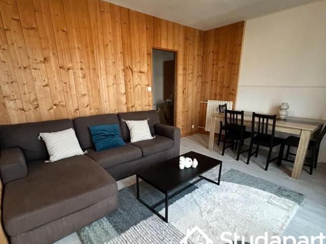 Chambre dans une colocation de 10m2