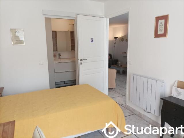 Chambre dans une colocation de 10m2