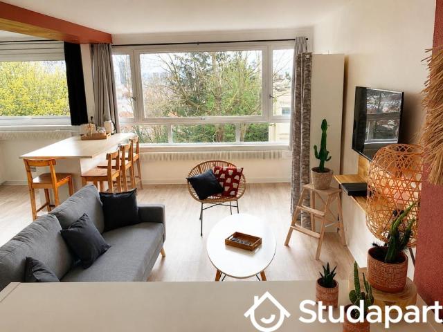 Chambre dans une colocation de 10m2