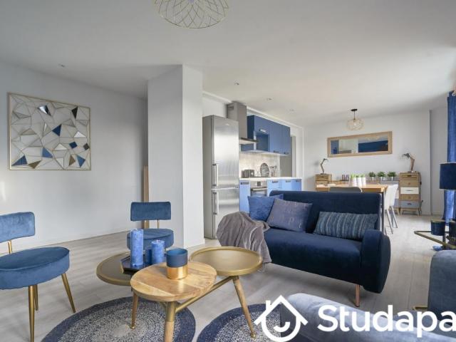 Chambre dans une colocation de 10m2