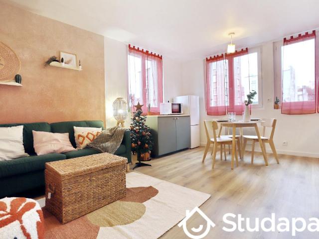 Chambre dans une colocation de 10m2